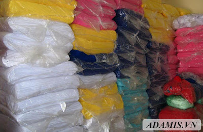 hinh-anh-vai-cay-vai-ky-cac-loai-duoc-bao-nylon-truoc-khi-dong-hang-van-chuyen