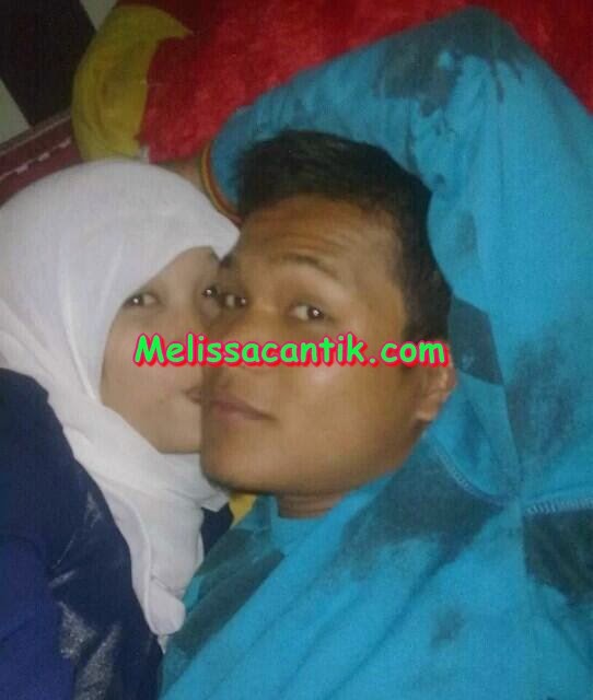 Cewek ABG Jilbab Pacaran Mesum Masih Pakai Seragam Sekolah Cewek ABG Jilbab Pacaran Mesum Masih Pakai Seragam Sekolah
