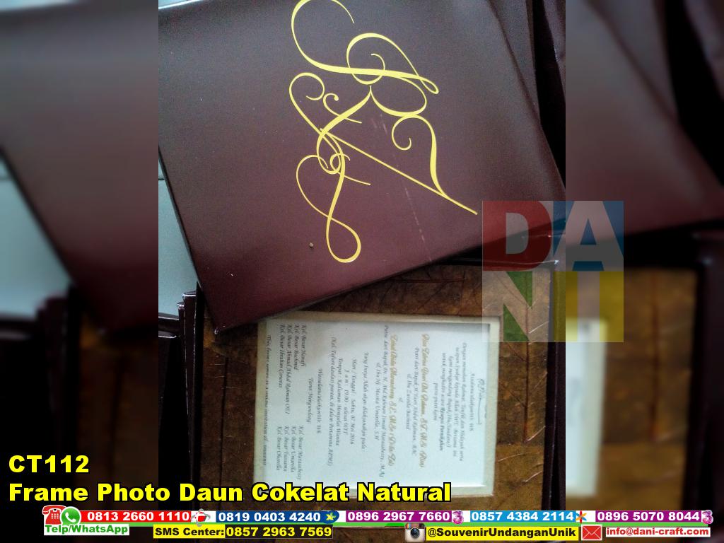 Frame Photo Daun Cokelat Natural Souvenir Pernikahan