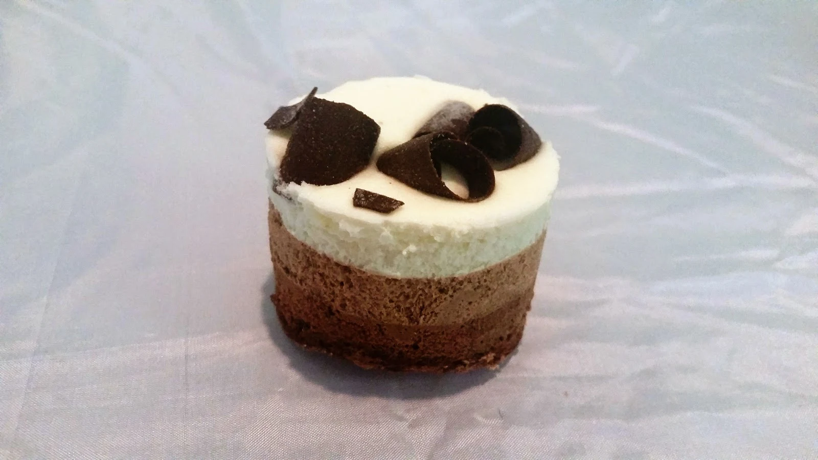 LOOKA Patisserie French Desserts Review and Giveaway Ends 7/14- #chocolatemousse via ProductReviewMom.com