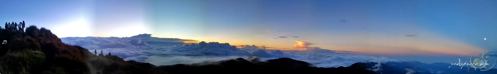 Panoramic view of the sunrise at the Peak of Mt. Pulag