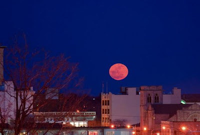 Awesome Supermoon Photos From Around The World 