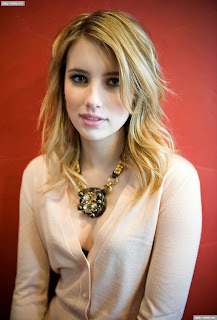 Emma Roberts 