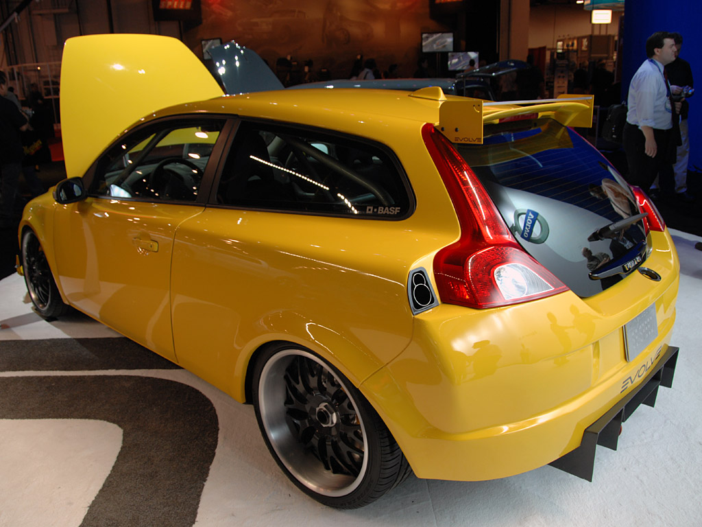 2006 Evolve Volvo C30 Car Modified GAMBAR FOTO MODIFIKASI MOBIL SPORT