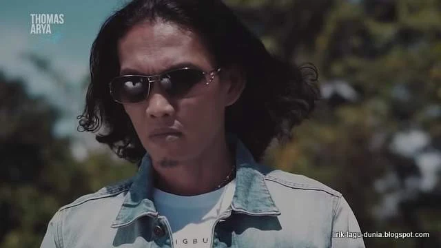 Lirik Lagu Thomas Arya - Setiamu Ada Masanya