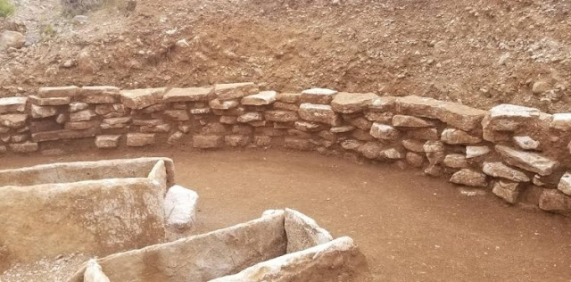 Albanian archaeologists discover over 3,500-year-old cemetery in Himara