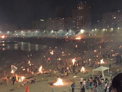 St John Even Bonfires in Corunna (Spain)  http://evpita.blogspot.com/2017/06/st-john-even-bonfires-hogueras-de-san.html  by E.V.Pita (2017)  Hogueras de San Juan 2017 en A Coruña  Lumeiradas de San Xoán 2017 nas praias de Riazor e Orzán  por E.V.Pita (2017)