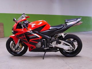 SPEEDAHOLIC MOGE SHOP HONDA CBR 600RR 2004