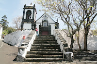 Café Portugal - PASSEIO DE JORNALISTAS nos Açores - São Jorge - Igreja de Santa Bárbara