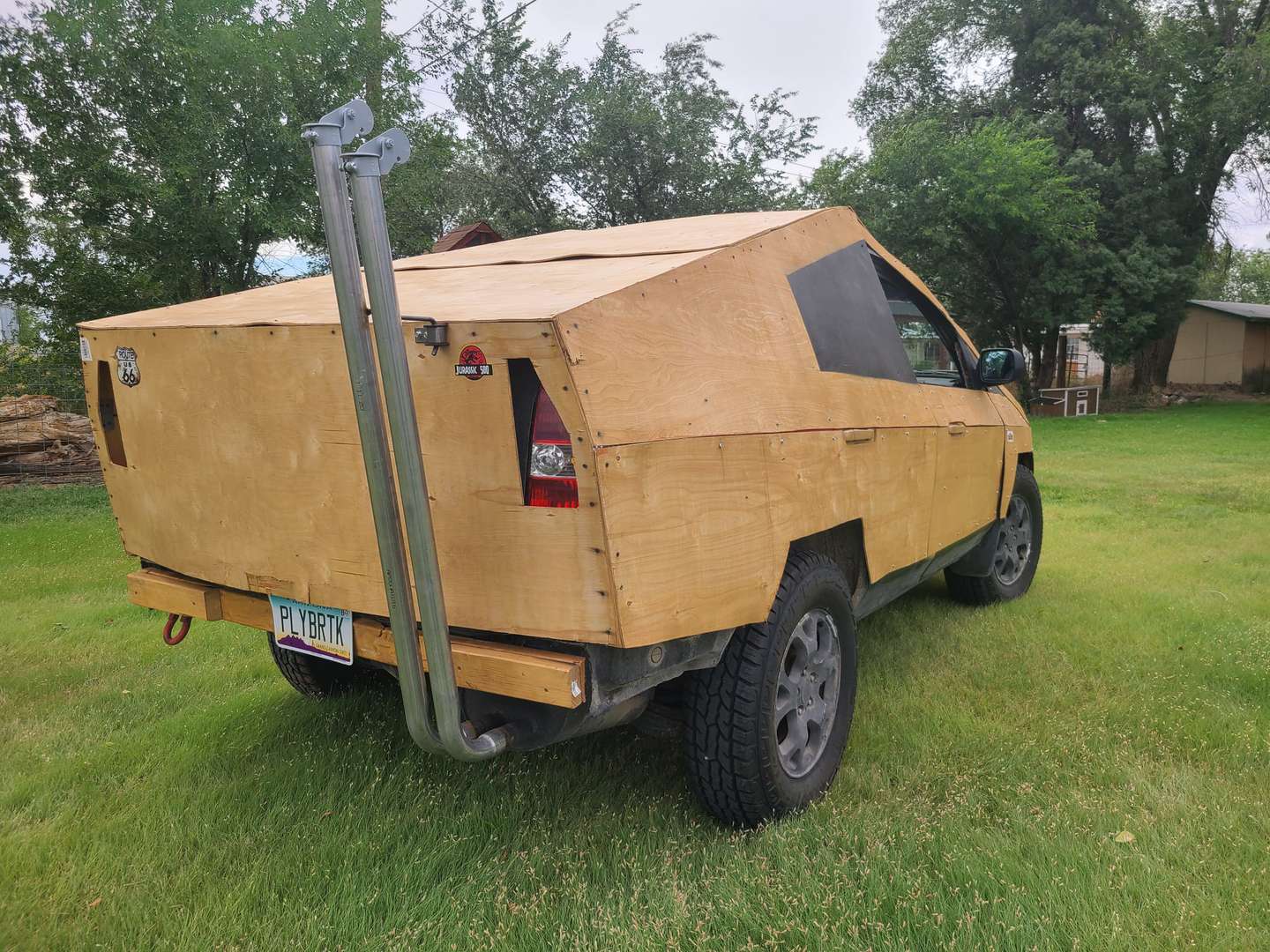 Así es la curiosa imitación de madera de la Cybertruck, la pick up de Tesla