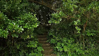 米子市 久米のサイノカミ 飯山登り口の石祠