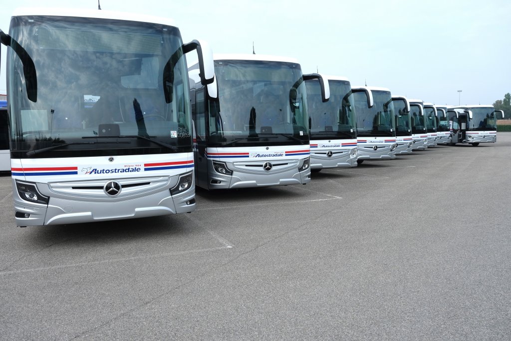 Unidades Mercedes Benz Tourismo Autostradale