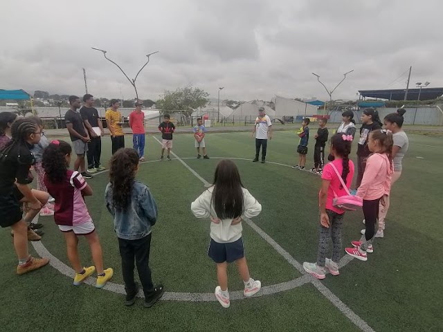 En Goicoechea: Realizan taller de atletismo con niños