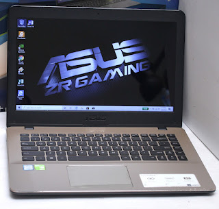 Laptop Gaming ASUS A442U Core i5 Gen8 Dual VGA