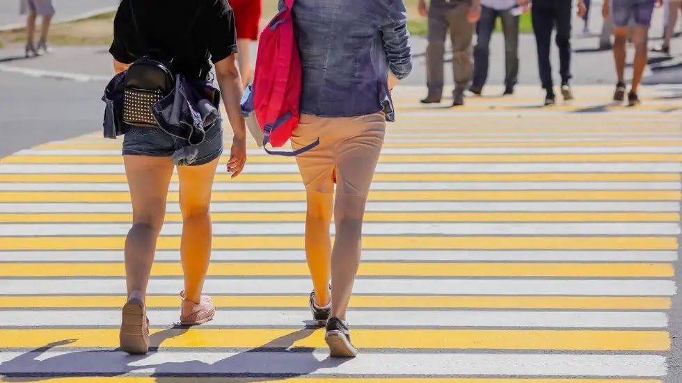 La rue, un espace à partager avec tous les usagers La rue, un espace à partager avec tous les usagers