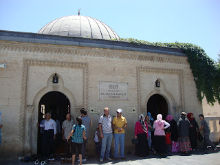 DOĞU, GEZİ, BATMAN, DİYARBAKIR, KADAYIF, CİĞER, KABURGA DOLMASI, NASIL YAPILIR, MİDYAT,GAZİ KÖŞKÜ, MOR GABRİEL, HASANKEYF, NARGİLE, DİYARBAKIRDA NELER YAPILIR, DOĞU NASIL BİR YER, KÜRTLER,NEREYE GİDİLİR