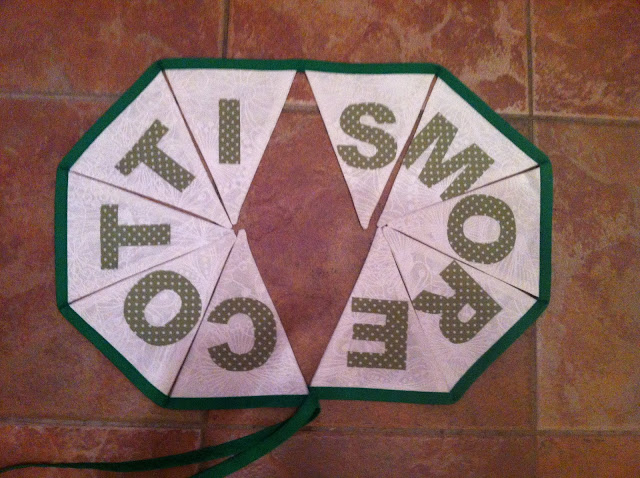 Green and White Bunting