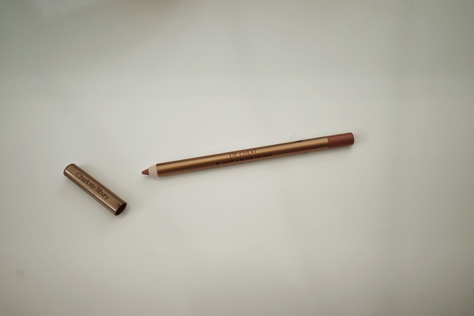 Charlotte Tilbury Lip Cheat, Re-Shape & Re-Size Lip Liner 