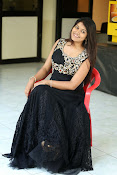 Kavya Kumar new Glam pics-thumbnail-39
