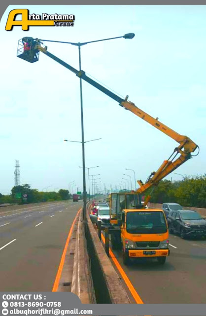 Sewa Skylift di Tangerang dan Jakarta