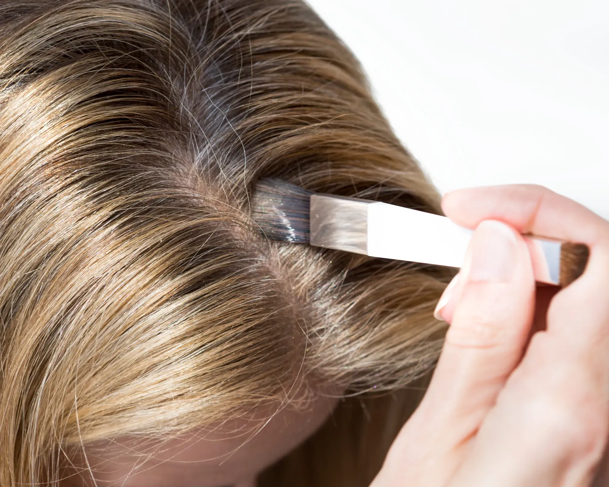 White Roots without Hair Dye
