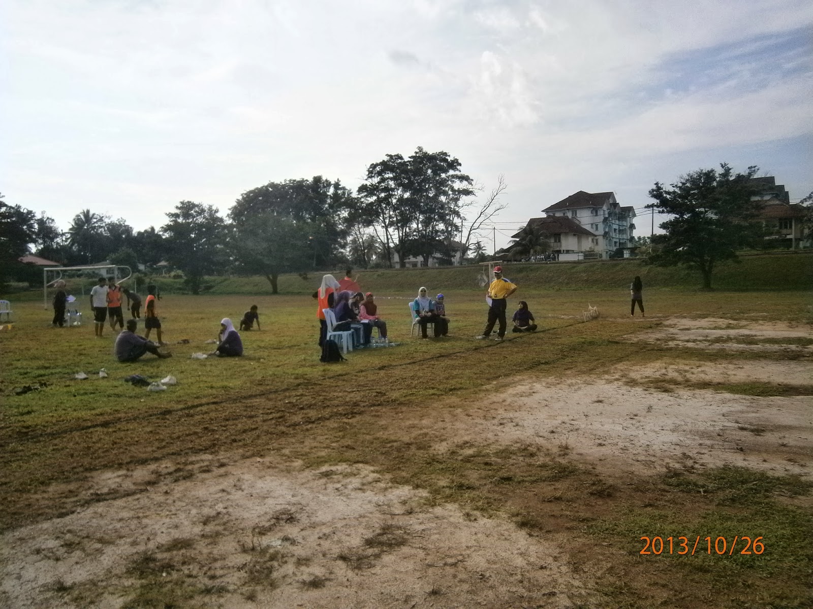 HARI SUKAN SMK LEPAR HILIR 2013 ~ SMK Lepar Hilir, Gambang 