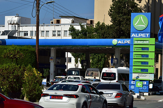 TRNC reduces fuel price again