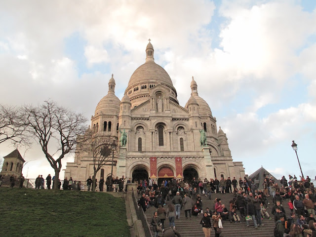 There is Sacre Cour itself, looking like the birthday cake that Hercule Poirot described.
