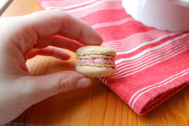 how to recipe for macarons and buttercream filling