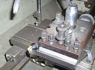 lathe single point cutting tool