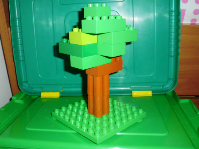 MOC LEGO Duplo árvore