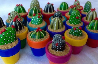 Manualidades : Cactus pintados en piedras