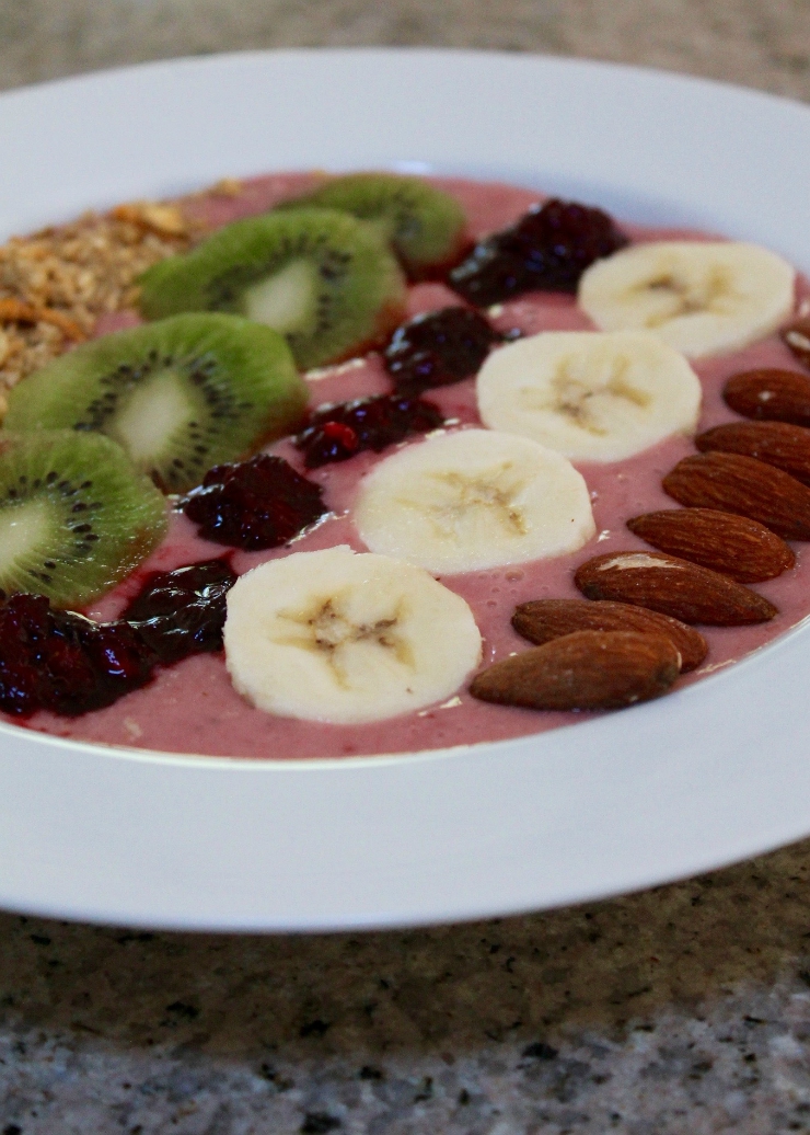 Smoothie Bowl recipe- banana, almond, kiwi, blackberry, strawberry and granola