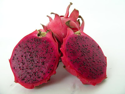 buah naga merah