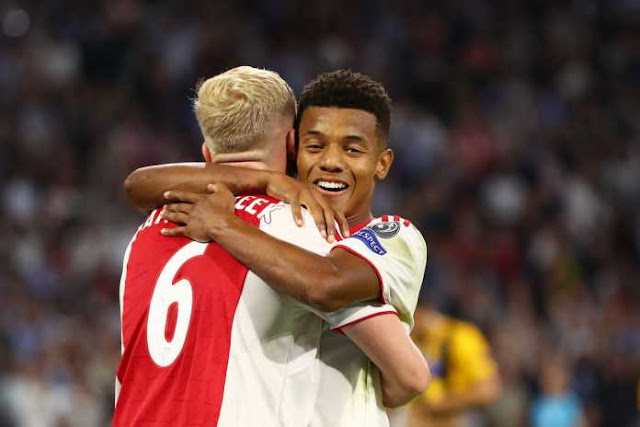 Milan Pasti Menyesal Gagal Daratkan Duo Bintang Ajax Ini