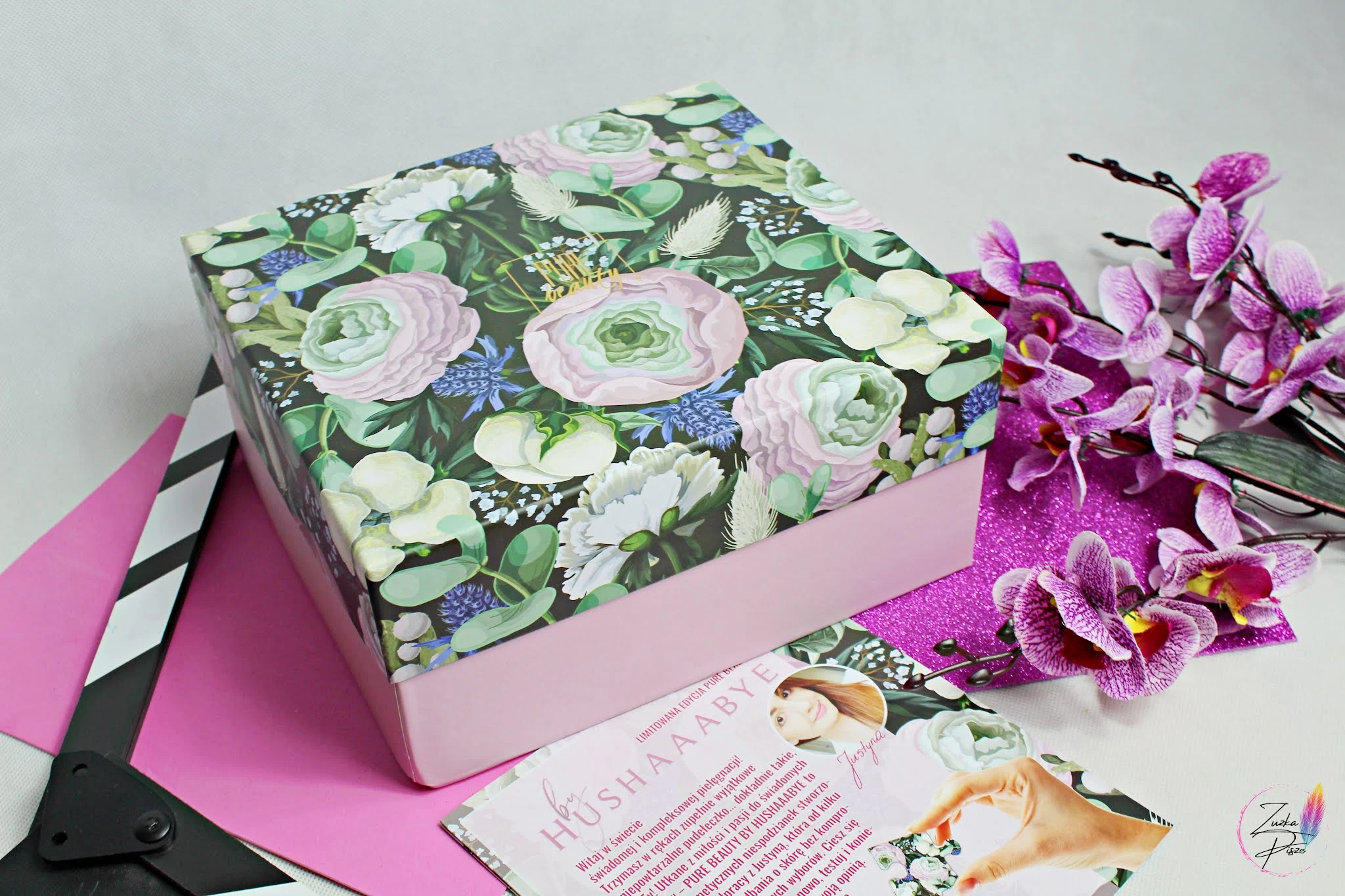 Liimtowana edycja Pure Beauty Box by HUSHAAABYE - openbox pudełka