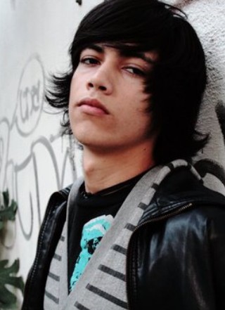 short emo hairstyles for boys. Short Emo Hairstyle