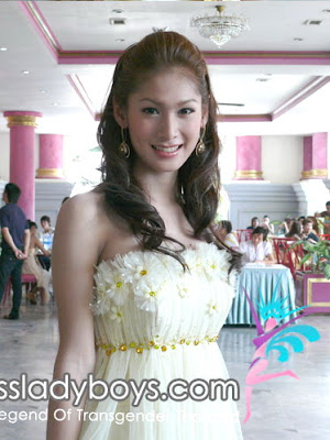  AAAAAAAAHB0 M1u95AE7Lpc s400 Miss Ladyboys Pageant Thailand 1jpg 