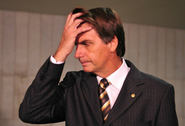 Resultado de imagem para URGENTE : Bolsonaro é citado na Lava Jato