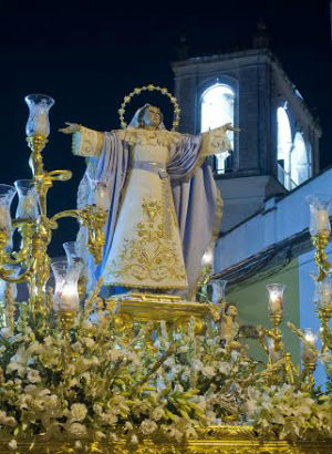 Recorrido y Horario de la Salida Procesional de la Virgen de la Asunción a los Cielos de Dos Hermanas Recorrido y Horario de la Salida Procesional de la Virgen de la Asunción a los Cielos de Dos Hermanas