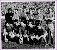 REAL VALLADOLID DEPORTIVO. Temporada 1969-70. Aguilar, De Cruz, Rivas, Salvi, Robles, Gatell. Lasa, Astrain, Docal I, Lizarralde y Román. A. D. RAYO VALLECANO 2 REAL VALLADOLID DEPORTIVO 0 Domingo 26/10/1969 11:30 horas Campeonato de Liga de 2ª División, jornada 8 Madrid, estadio de Vallecas