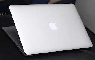 Jual MacBook Air 2017 Intel Core i5 Intel HD 6000