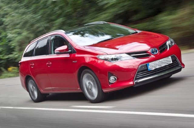 Toyota Auris Touring Sports