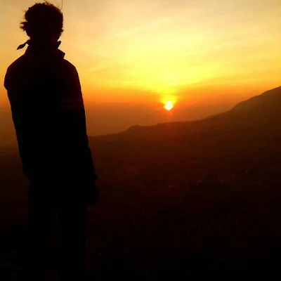 foto sunrise di gunung andong magelang