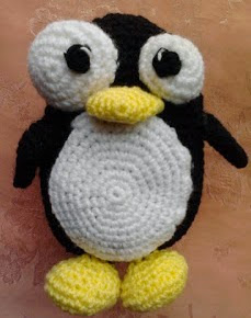 http://amigurumiscuquis.blogspot.com.es/2013/03/pinguino.html