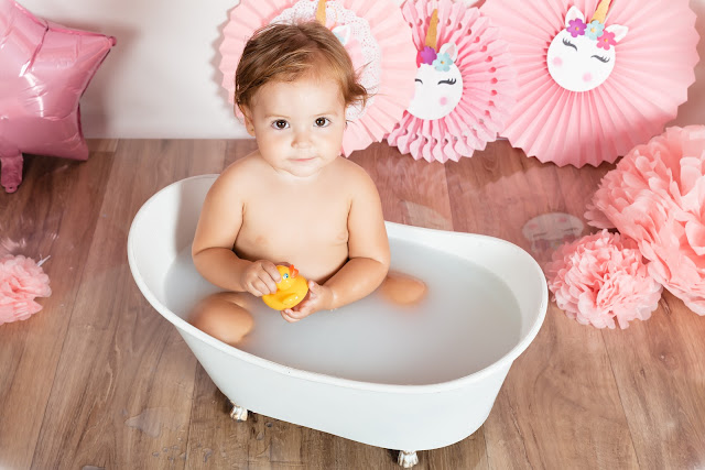 Fotografía Smash Cake después de la tarta con nuestra bañera