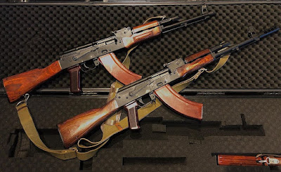 AK-Twins