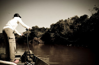 Pantanal flyfishing by Rodrigo Ozorio