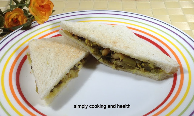 Snake gourd stir-fry with black eyed beans in a sandwich