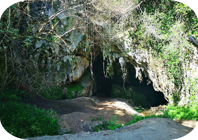 Asturias, playa, barato, conocer, en 2 horas, en 24 horas, en 6 horas, en un dia, en una tarde, España, excurision, gratis, importante, rapido, Spain, mejores playas, visitar, paisajes, cobijeru, cueva